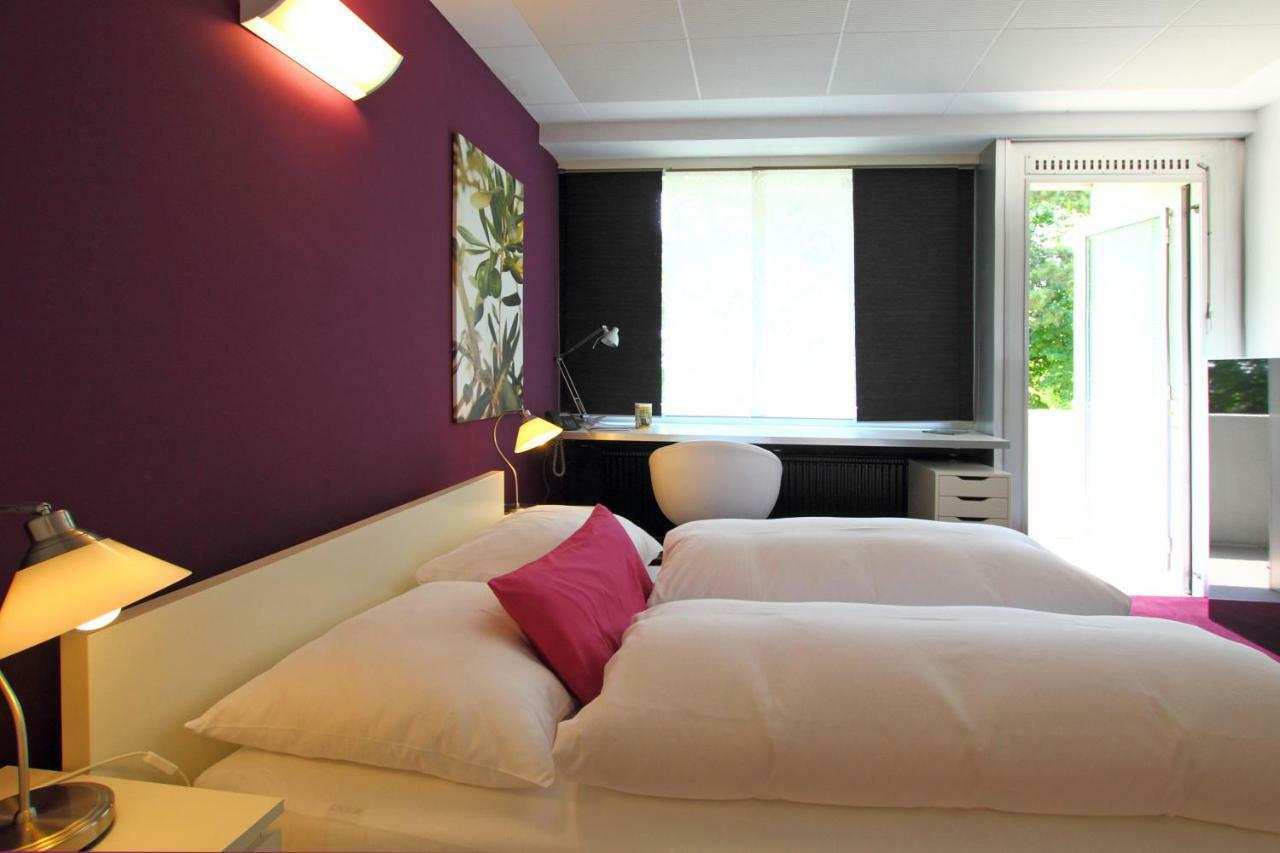 College Garden Hotel Bad Voeslau Eksteriør bilde